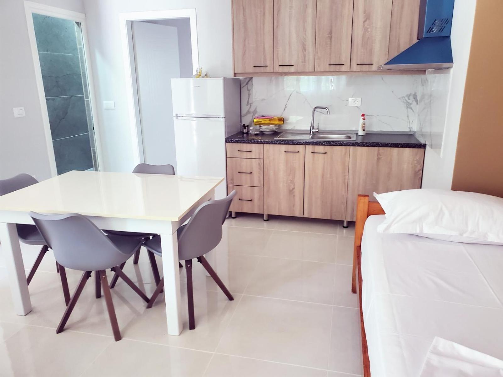 Twins Apartment Përmet エクステリア 写真